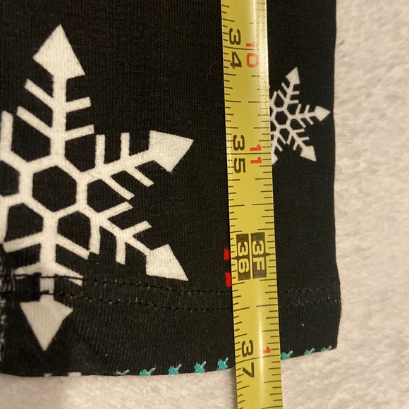 NWT Marilyn Monroe Christmas Leggings - Picture 6 of 8